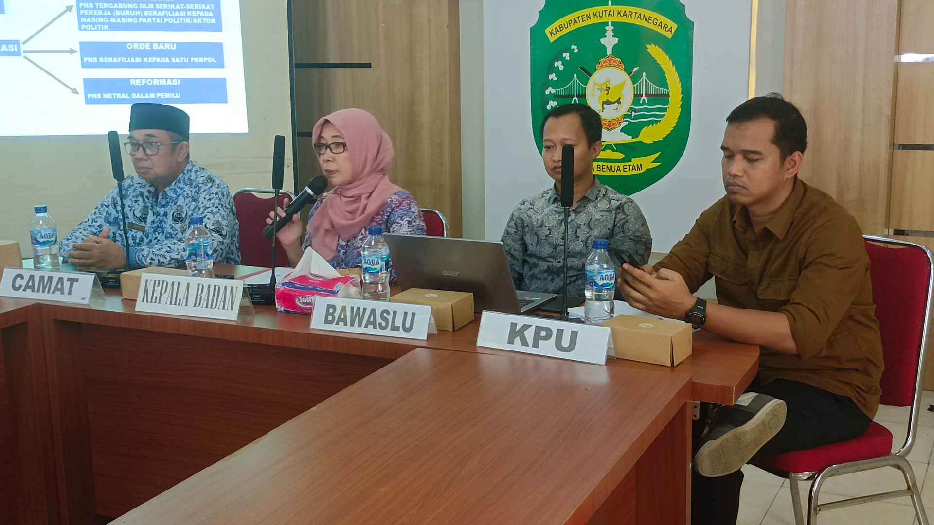 Sosialisasi Pendidikan Politik Masyarakat Bagi Aparatur Sipil Negara (ASN).