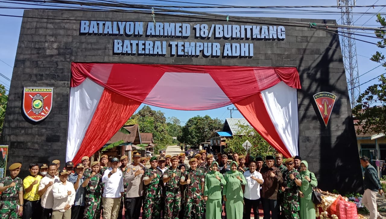 Peresmian Gapura Rai Armed A Yon 18 Buritkang Desa Jembayan Kecamatan Loa Kulu Kabupaten Kutai Kartanegara