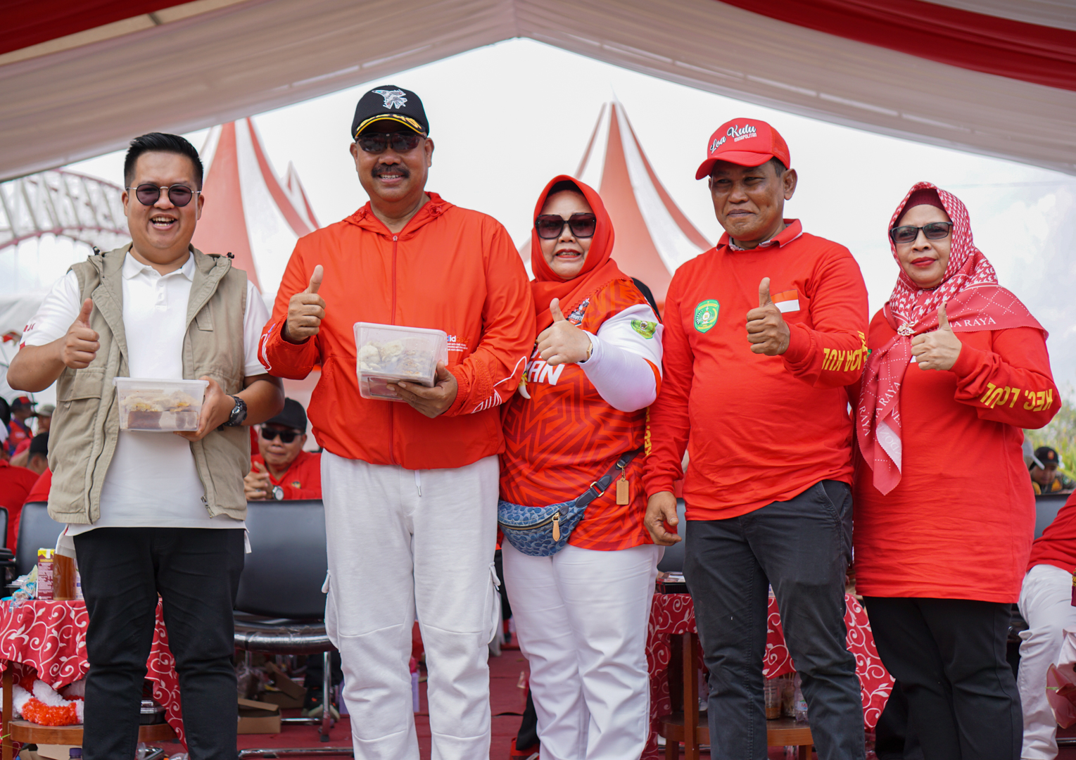 Pawai Pembangunan dengan tema ‘’KUKAR IDAMAN UNTUK INDONESIA’’