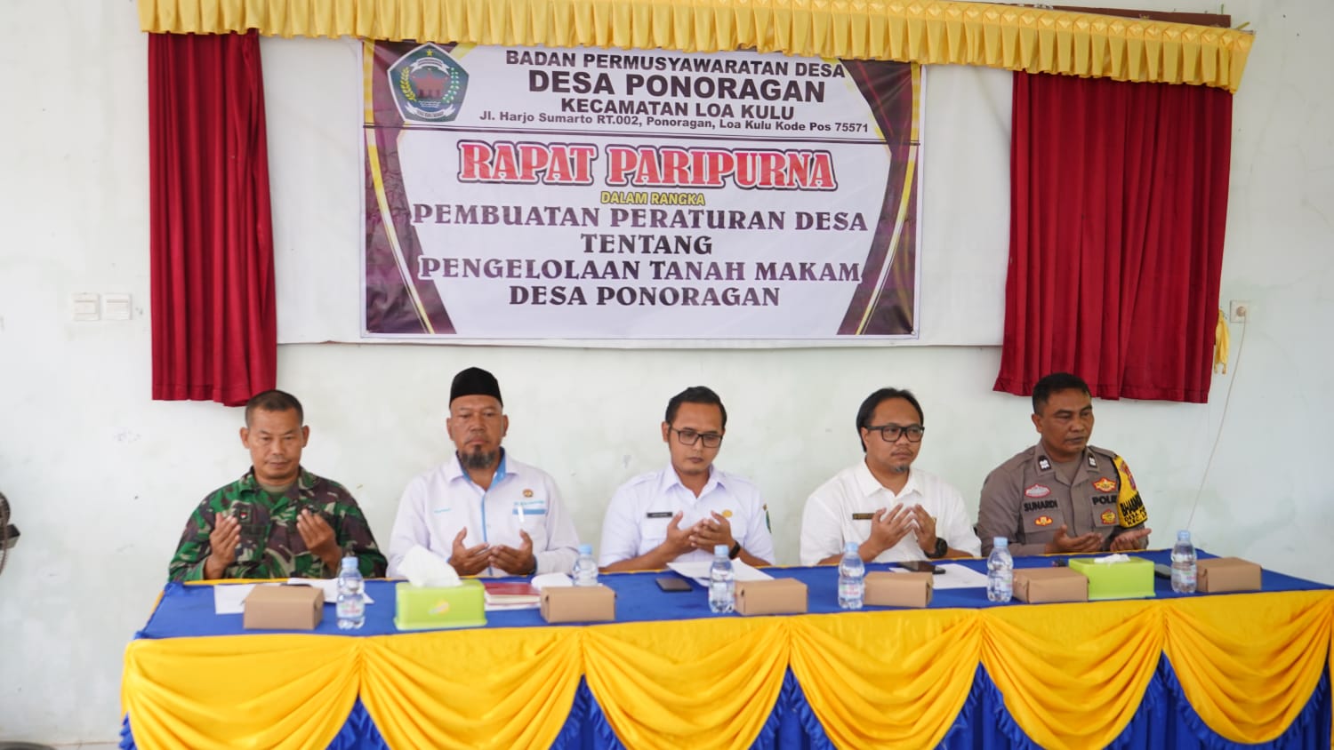 Rapat Paripurna BPD Ponoragan Kecamatan Loa Kulu dalam Rangka Penetapan Perdes Tentang Pengelolaan Tanah Kuburan/Makam
