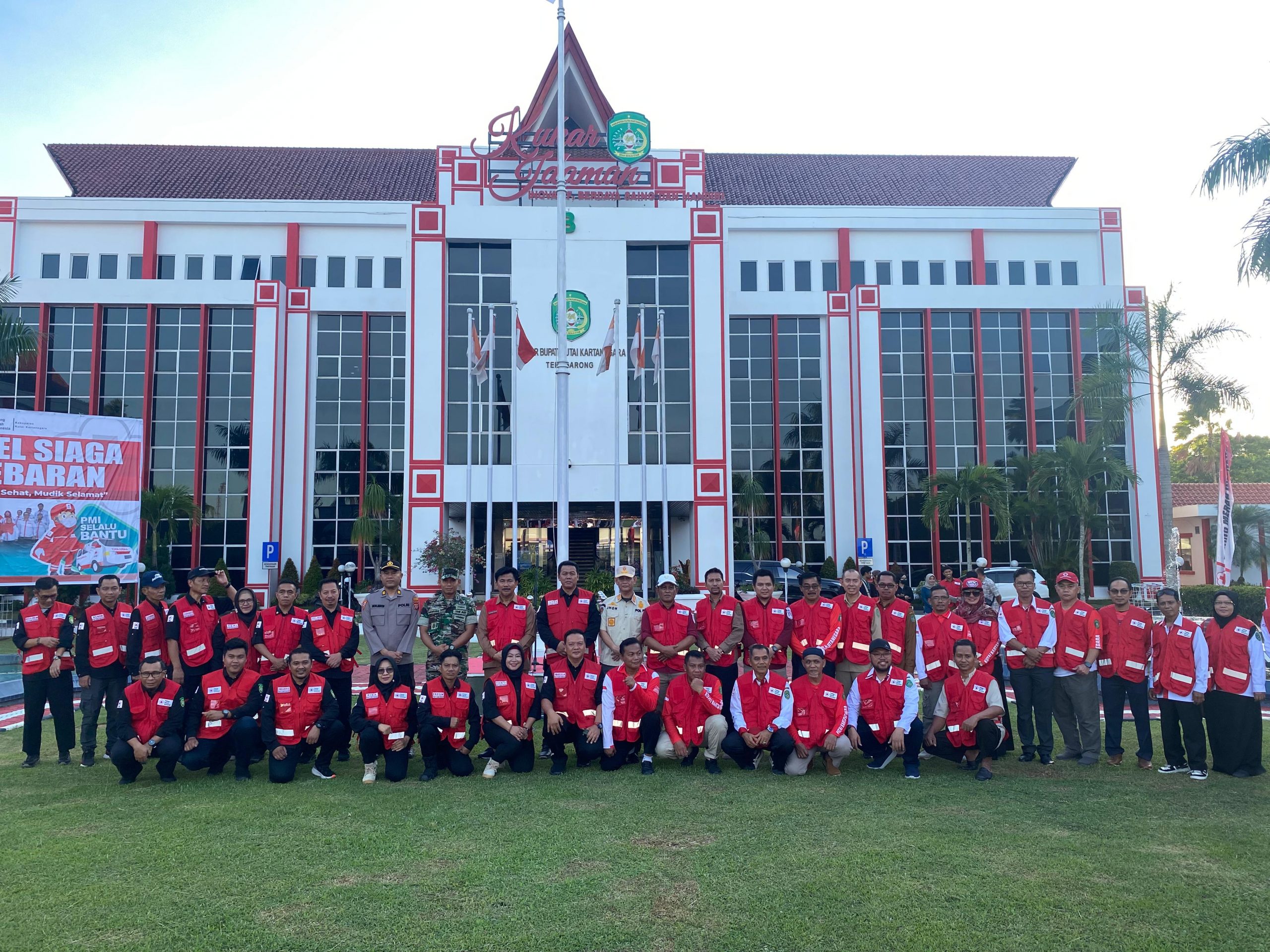 Apel Siaga Dalam Rangka Persiapan Posko Lebaran Tahun 2024