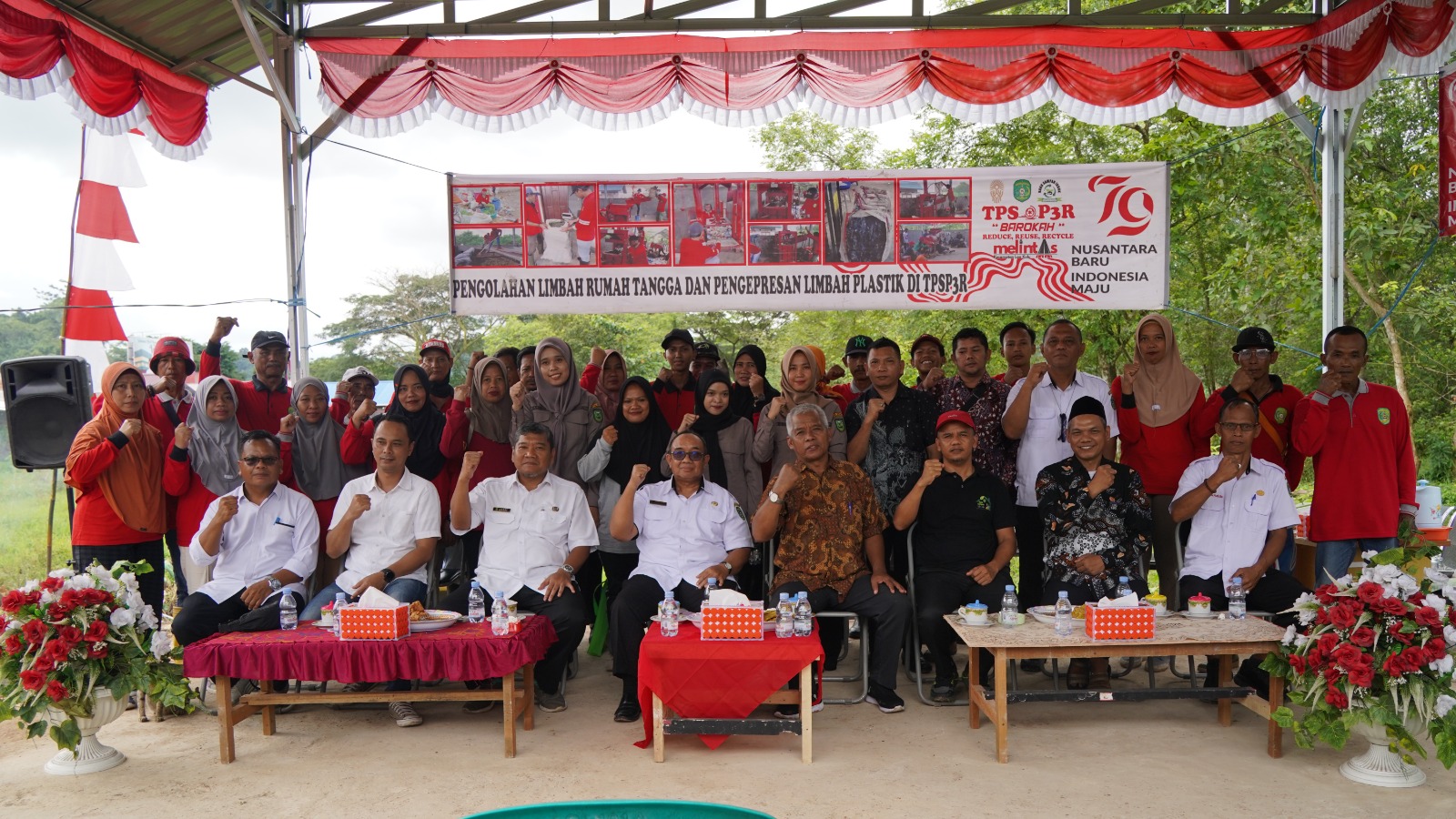 Studi Tiru Dinas Lingkungan Hidup Kabupaten Berau Ke TPS 3R Kecamatan Loa Kulu Kabupaten Kutai Kartanegara