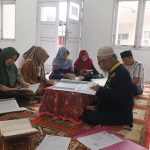 KEGIATAN GERAKAN ETAM MENGAJI (GEMA) DI LINGKUNGAN KANTOR KECAMATAN LOA KULU