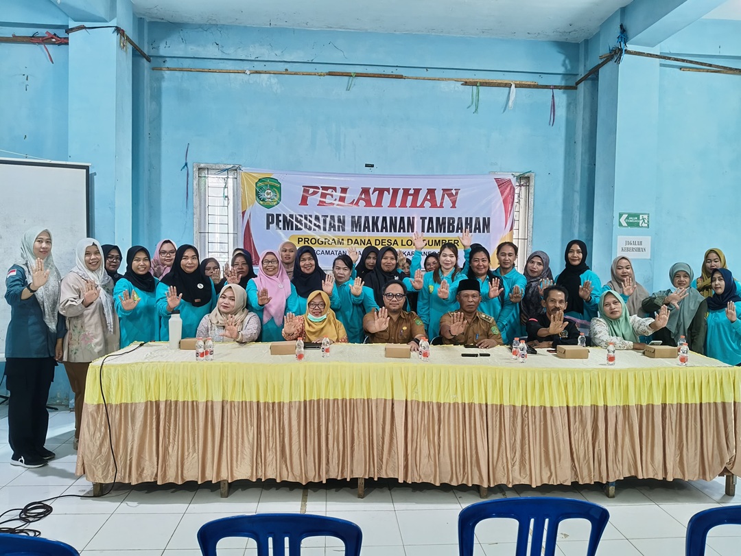 Pelatihan Pembuatan Makanan Tambahan Bagi Kader Posyandu di Desa Loh Sumber Kec. Loa Kulu