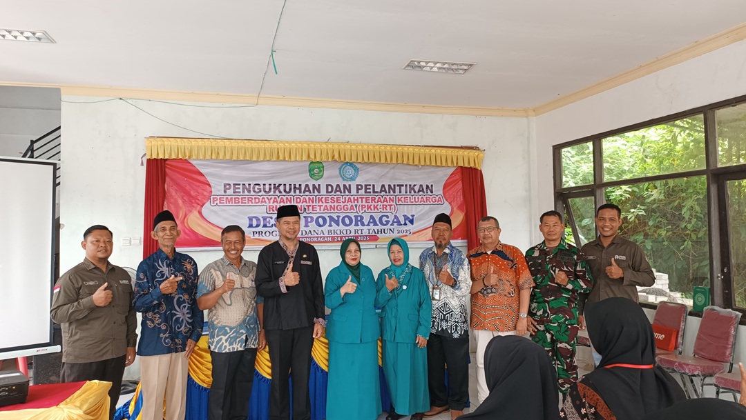 Acara Pembukaan Pengukuhan dan Pelatihan PKK RT Dihadiri oleh Ibu Ketua TP PKK Kecamatan Loa Kulu dan Kasi PMD Kecamatan Loa Kulu