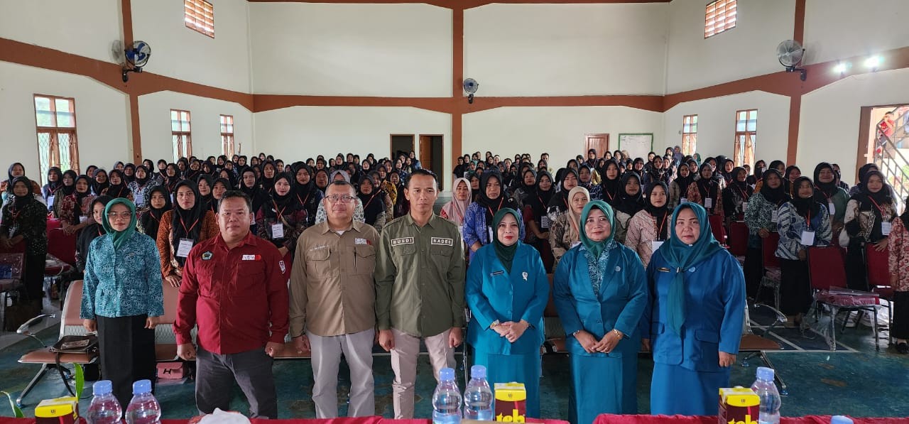 Pelantikan dan Peningkatan Kapasitas Pengurus PKK Desa Margahayu, Dihadiri Ketua TP PKK Kecamatan Loa Kulu