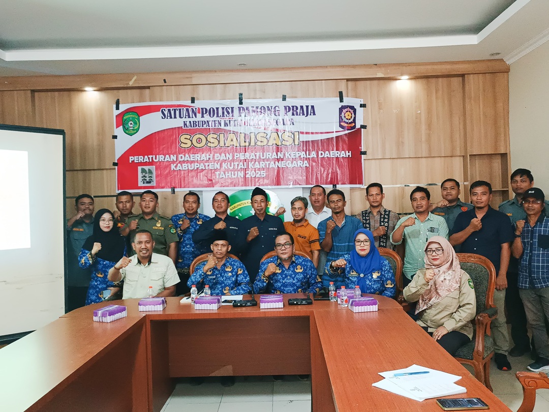 SOSIALISASI PERATURAN DAERAH DAN PERATURAN KEPALA DAERAH KUTAI KARTANEGARA TAHUN 2025 DIGELAR DI KECAMATAN LOA KULU