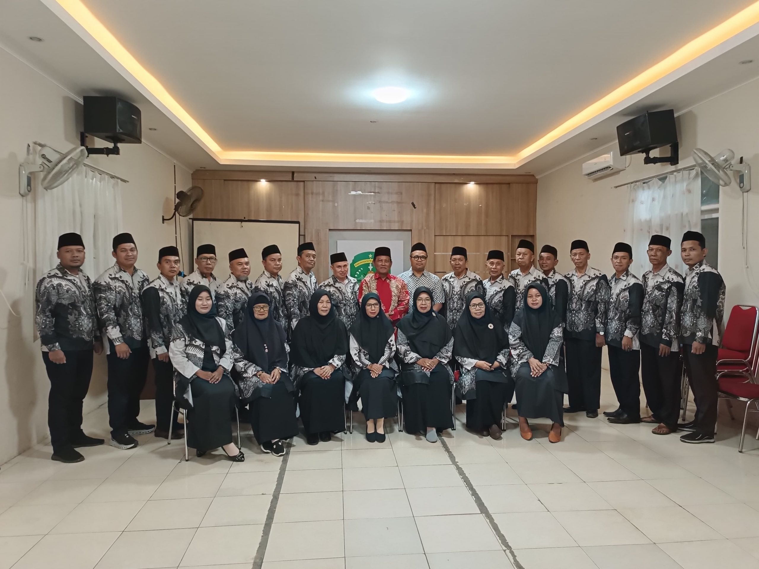 Pelantikan Dewan Hakim dan Panitra MTQ Tingkat Kecamatan Loa Kulu Tahun 2025 Resmi Digelar