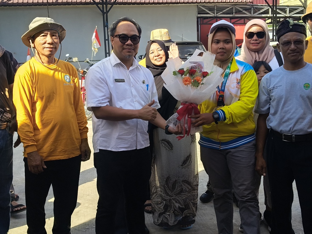 Pemerintah Kecamatan Loa Kulu Sambut Atlet Berprestasi Lisa Apriyanti, Peraih Medali Emas dan Perunggu di Ajang FORNAS VIII NTB 2025