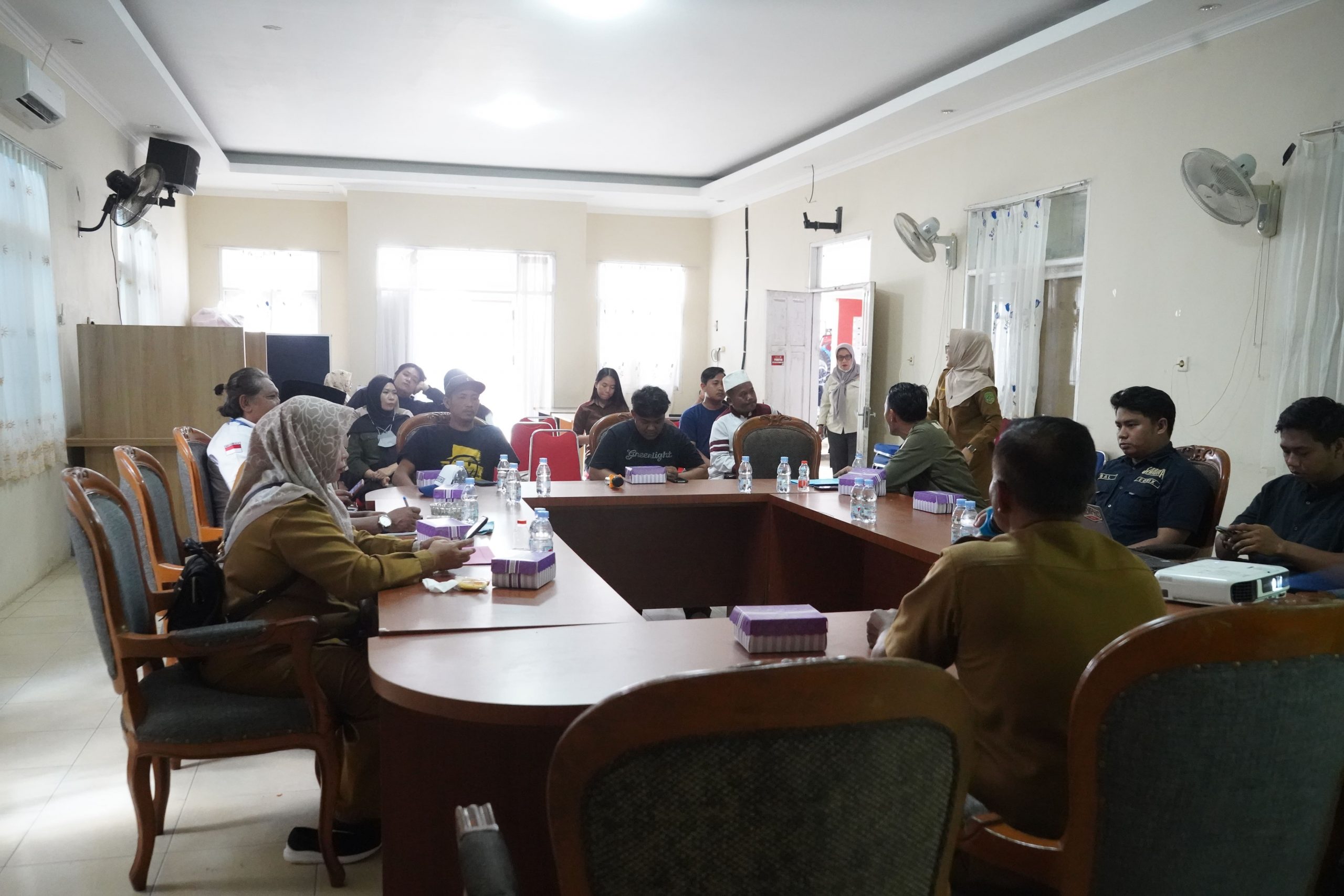 RAPAT KOORDINASI PERSIAPAN EXPO UMKM PEMUDA DI KECAMATAN LOA KULU