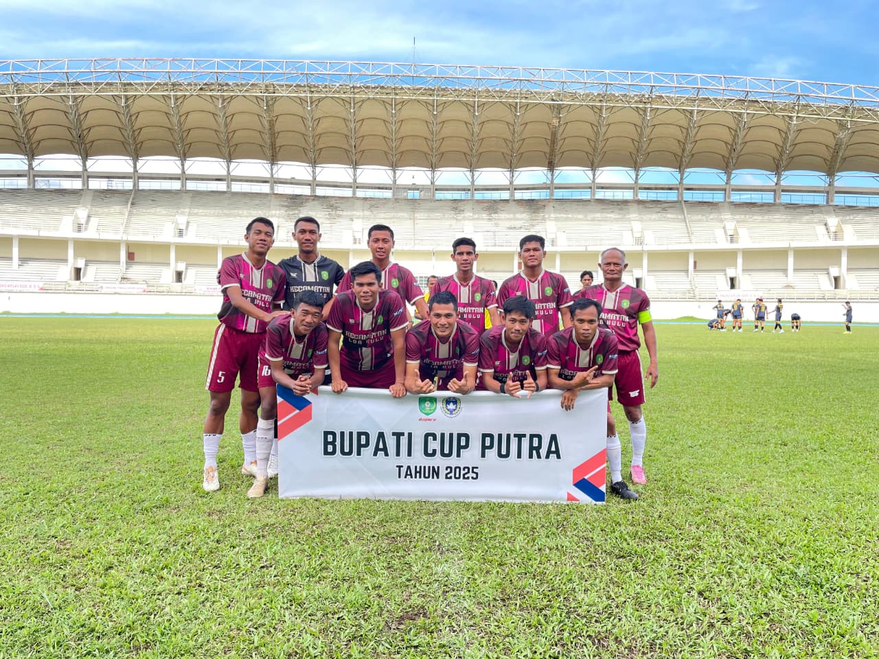Tim Kecamatan Loa Kulu Melaju ke Babak 8 Besar Bupati Cup 2025 Sebagai Juara Grup C
