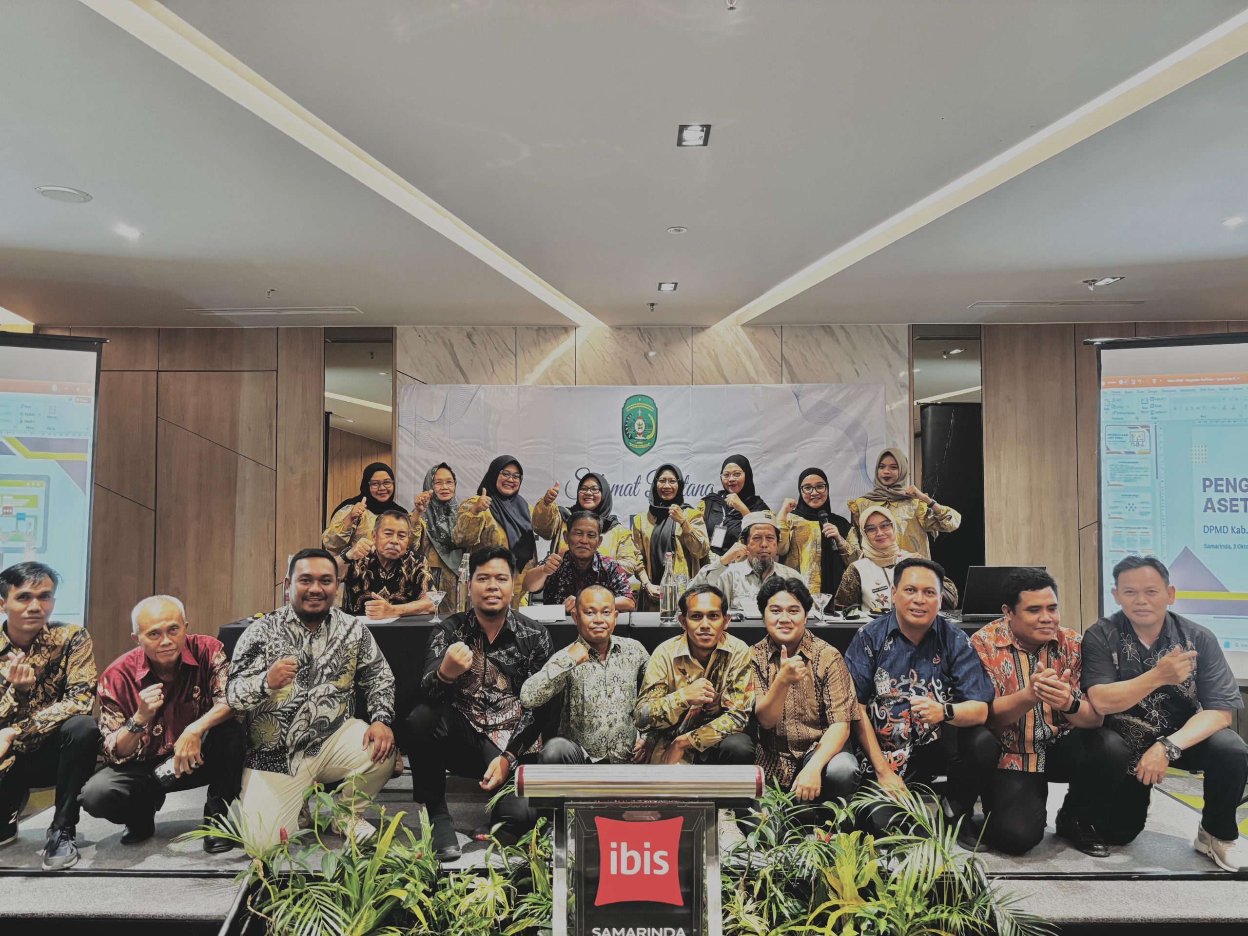 Camat Loa Kulu Hadiri dan Buka Kegiatan Peningkatan Kapasitas Aparatur Desa dalam Pengelolaan Aset
