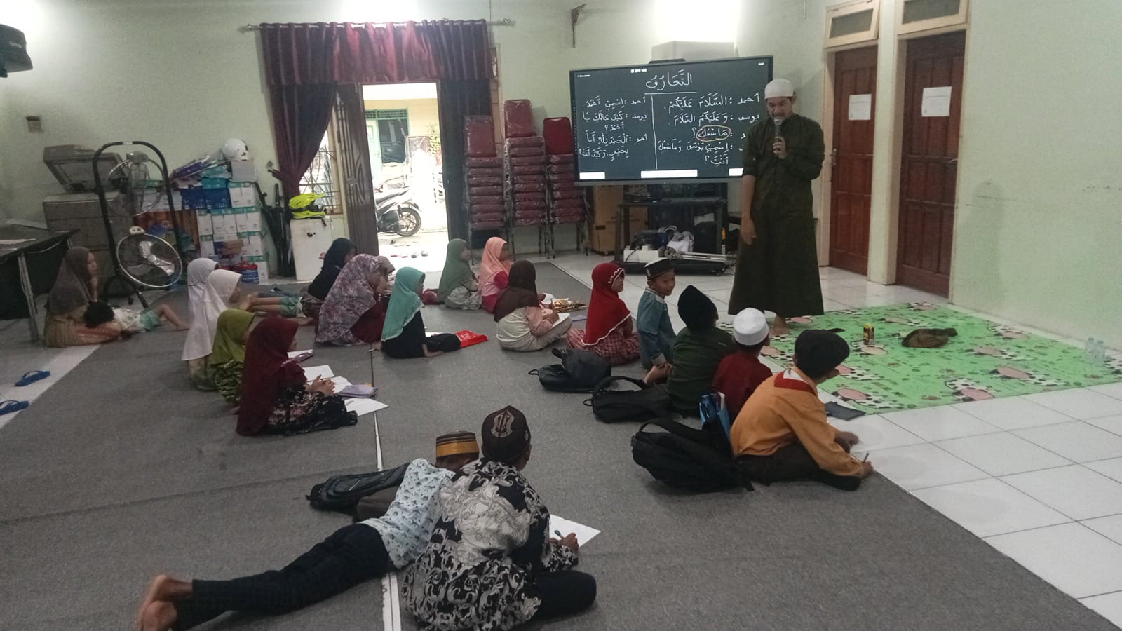 Terobosan Baru: Pemdes Loa Kulu Kota Sediakan Fasilitas Belajar Bahasa Asing Gratis untuk Masyarakat