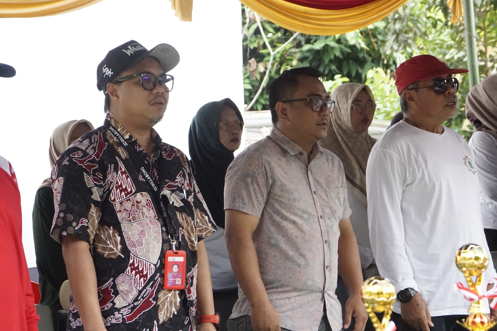 Plt. Sekcam Loa Kulu Hadiri dan Tutup Secara Resmi Open Tournament Desa Sepakat Cup 2025