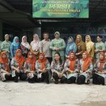 Ketua TP PKK Kecamatan Loa Kulu Bersama Ketua Persit KCK Laksanakan Penilaian di Posyandu Menur 032 Loa Kulu