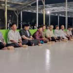 Kasi Kesos Kecamatan Loa Kulu Hadiri Peringatan Isra Mi’raj di Masjid Al Fathul Muttaqin Desa Ponoragan