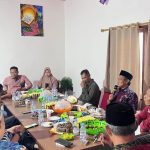 Camat Loa Kulu Hadiri Rapat Koordinasi APDESI di Desa Jembayan Dalam