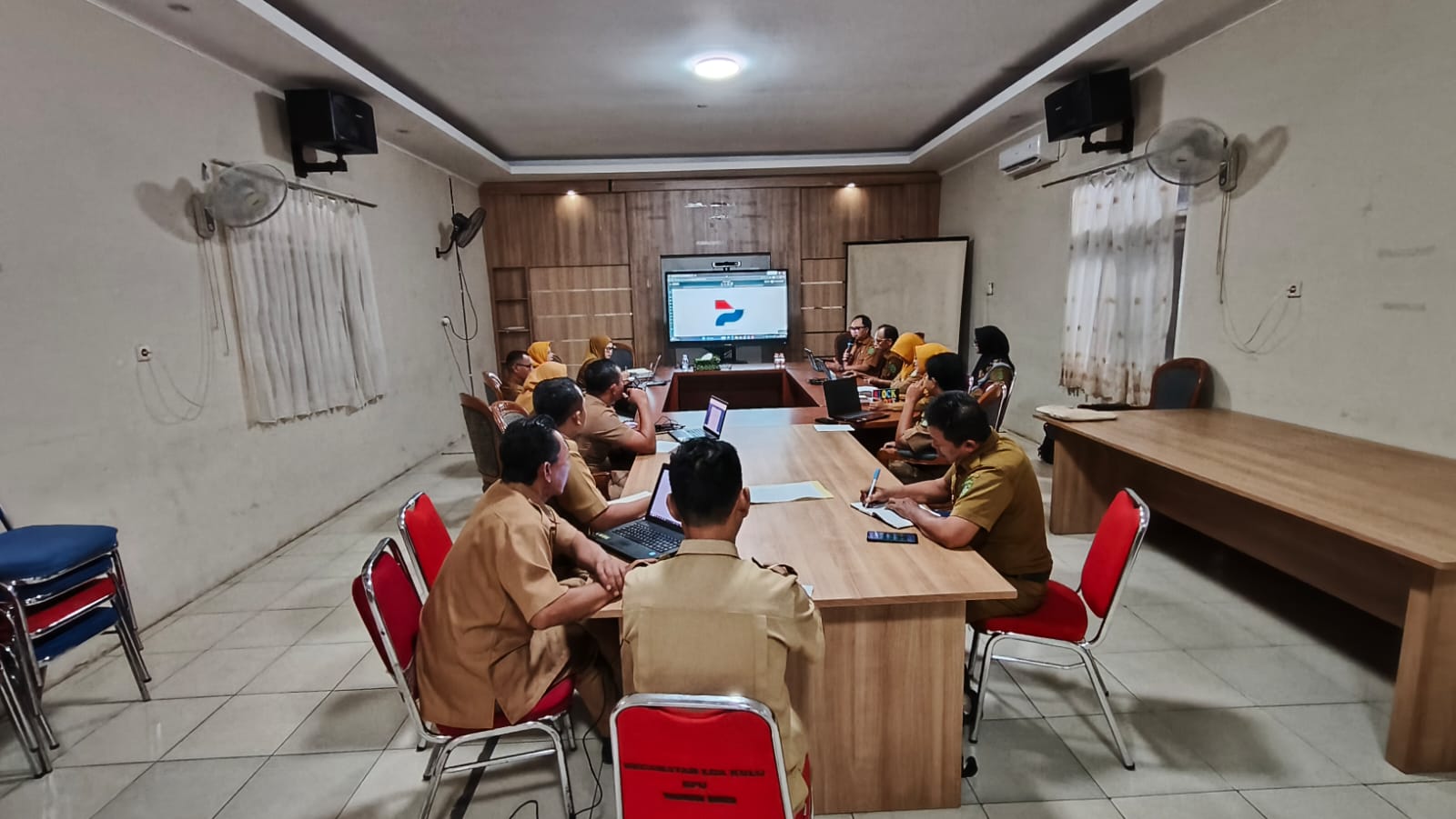 Rakor E-Pantau Kecamatan Loa Kulu Dipimpin Sekcam Loa Kulu