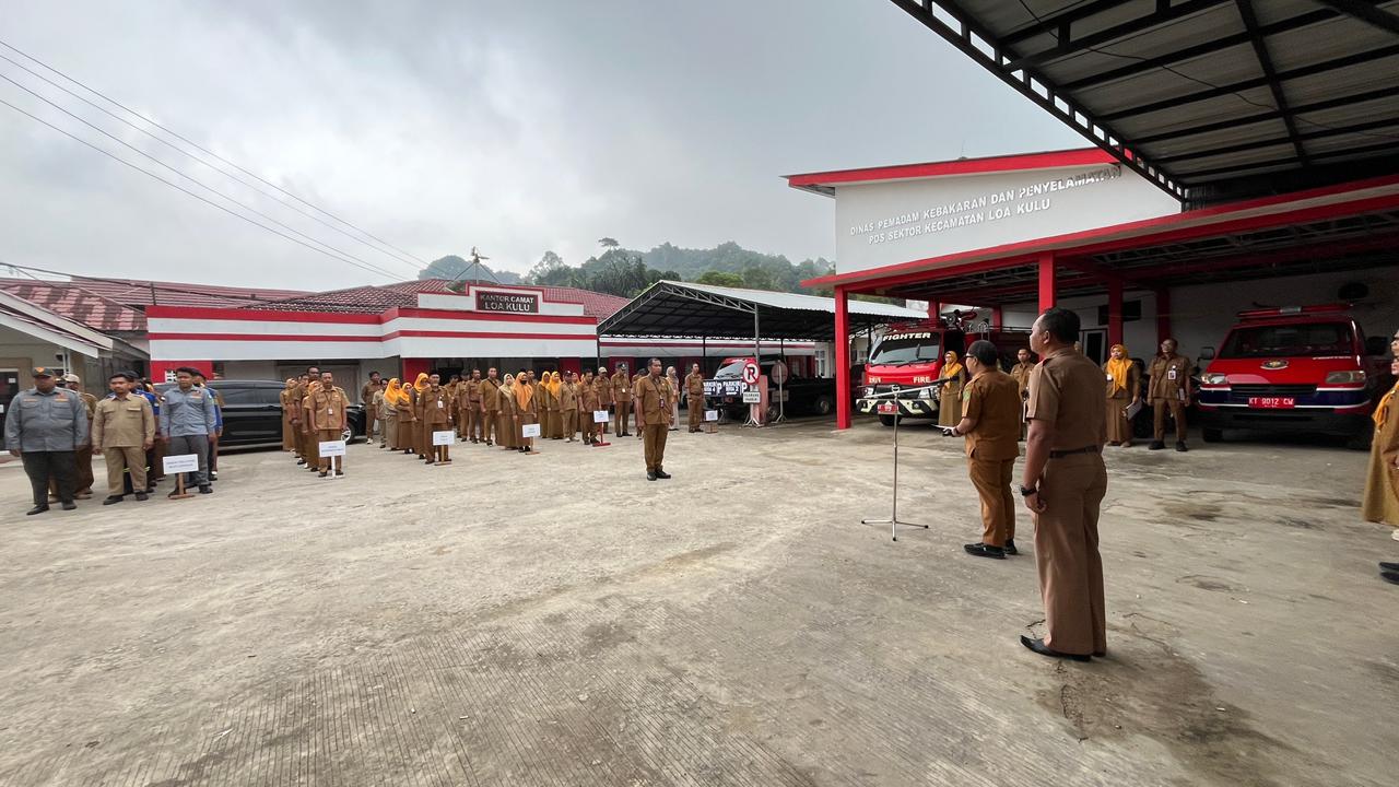 Apel Senin Pagi Kecamatan Loa Kulu Kembali Digelar Pasca-Ramadan