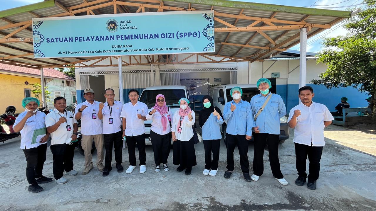 Tim Satgas MBG Kecamatan Loa Kulu Monitoring SPPG di Desa Loa Kulu Kota