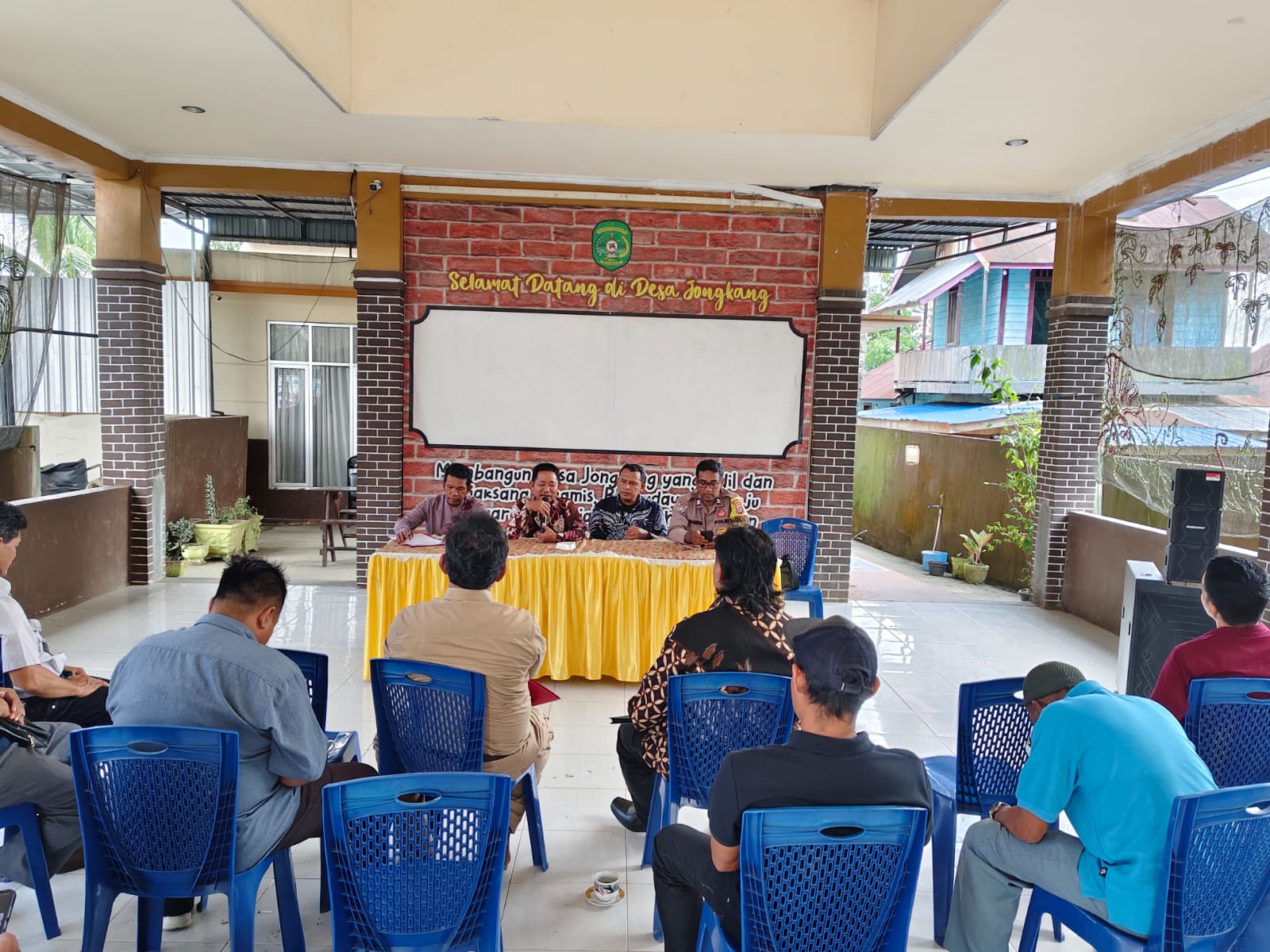 Permintaan Keterangan Terkait Permasalahan Lahan dengan PT GGU Digelar di Desa Jongkang