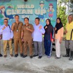 Kasi Pelayanan Umum Terima Kunjungan Pengelola Sampah Kecamatan Samboja di TPS3R Barokah Loa Kulu