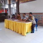 Kasi Pemerintahan Kecamatan Loa Kulu Hadiri Rapat Mediasi Lahan di Desa Jongkang