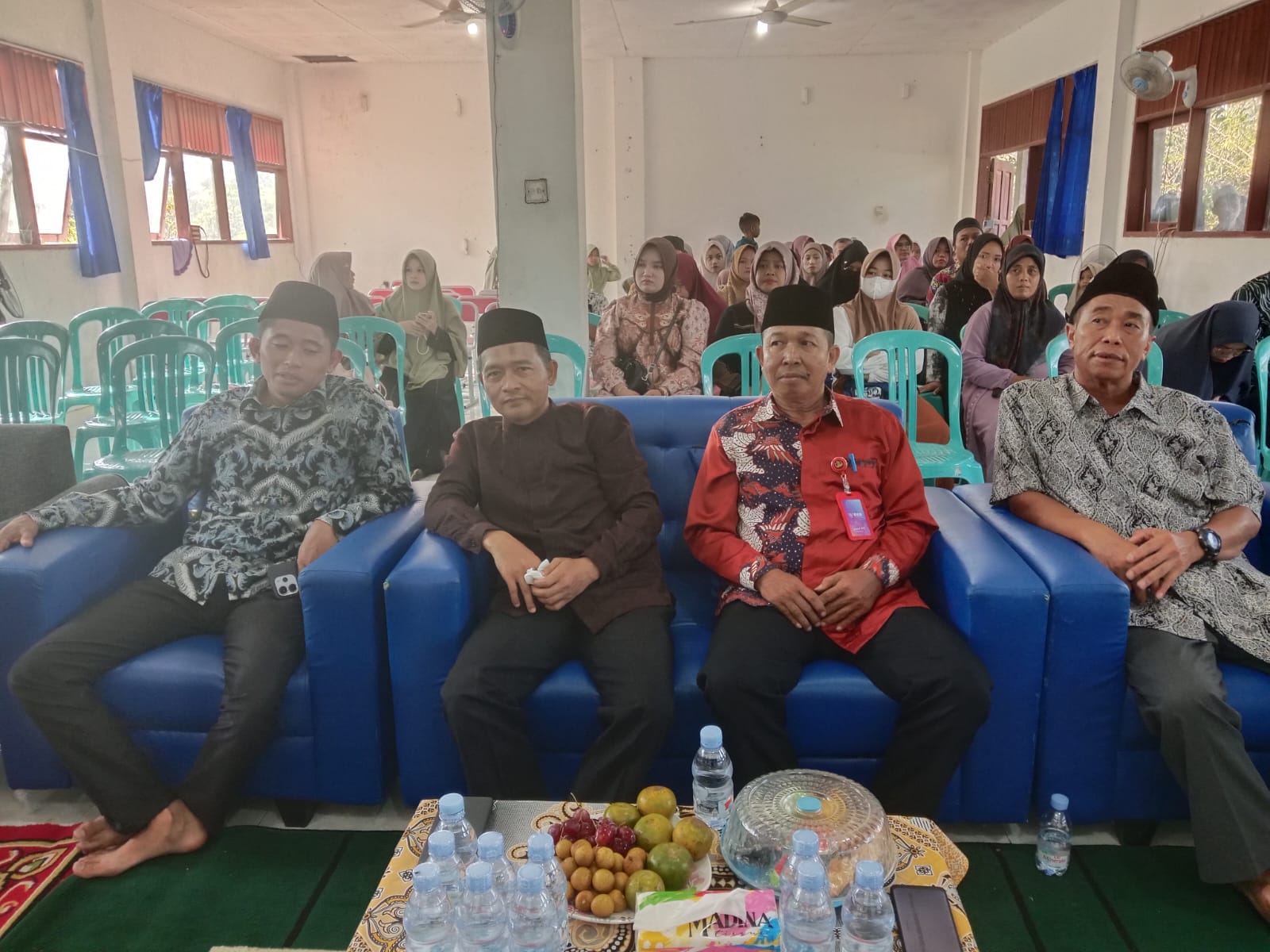 Kasi Kessos Kecamatan Loa Kulu Hadiri Pelepasan Siswa TK Islam Yaa Bunayya, SD Islam Integral Al Fatih, dan SMP Islam Hidayatullah
