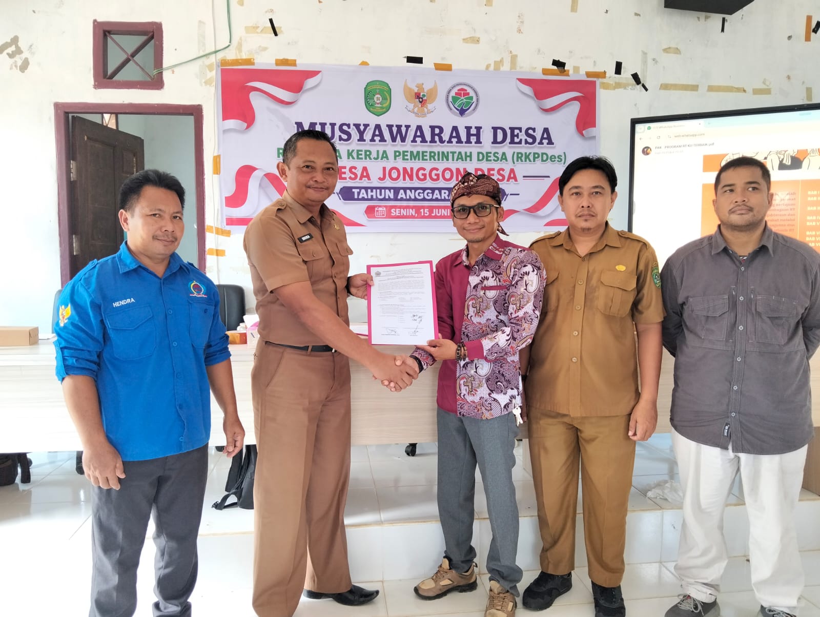 Kasi PMD Kecamatan Loa Kulu Hadiri Musdes RKPDes Jonggon Desa, Wujudkan Perencanaan Pembangunan yang Partisipatif