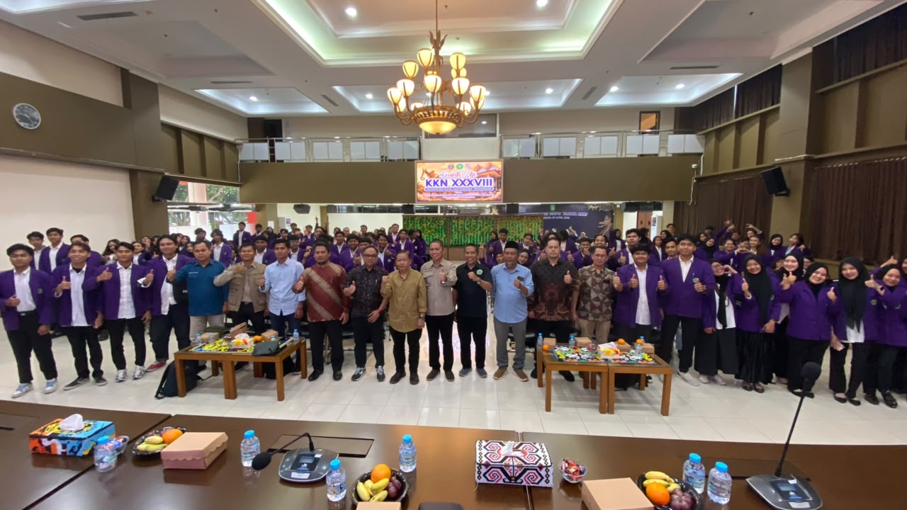 Sekcam Loa Kulu Menjadi Narasumber pada Pembukaan Santiaji KKN Angkatan XXXVIII Tahun Akademik 2025/2026