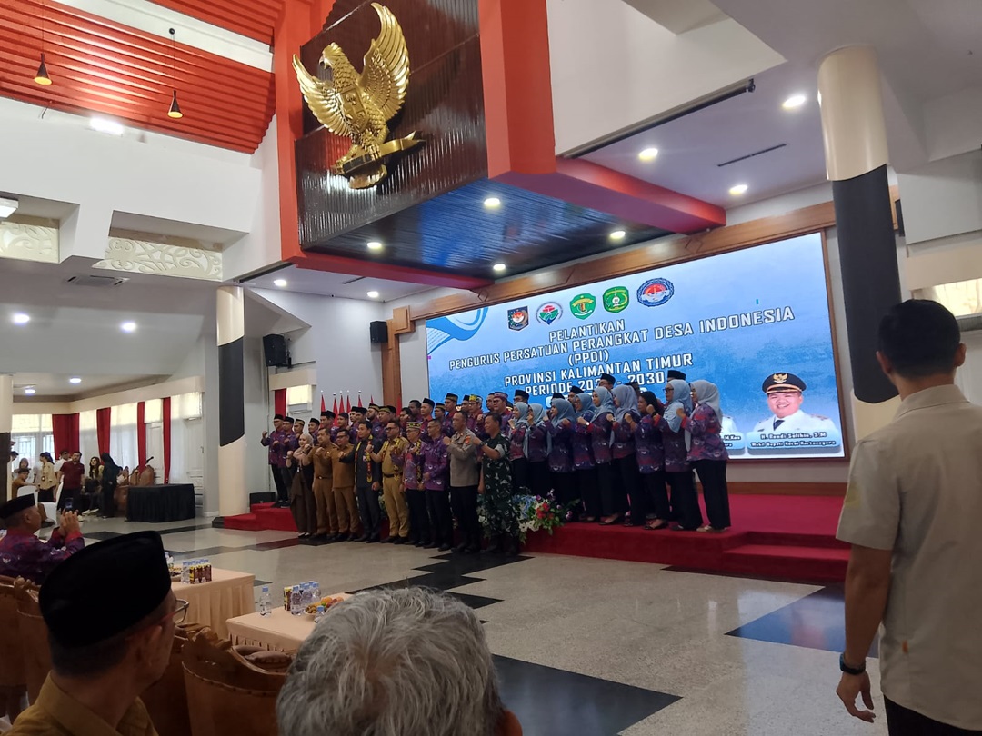 Kasi Pemerintahan Kecamatan Loa Kulu Hadiri Pelantikan Pengurus Perangkat Desa Indonesia di Pendopo Bupati Kutai Kartanegara