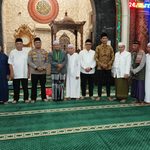 Sekcam Loa Kulu Hadiri Peringatan Maulid Nabi Muhammad SAW di Masjid Besar Al Mizan