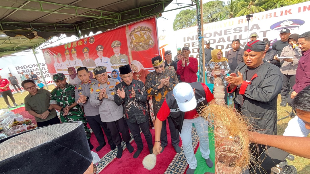 Semarak Gelar Budaya Loa Kulu, 1000 Tumpeng dan 18 Paguyuban Jaranan-Reog Meriahkan Panggung Budaya