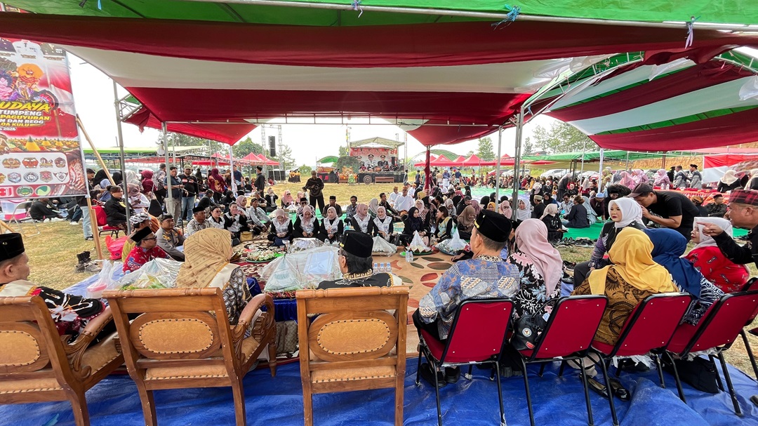 Meriah dan Penuh Makna, Gelar Budaya 1000 Tumpeng Ditutup dengan Jaranan dan Reog