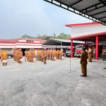 Apel Senin Pagi di Kantor Camat Loa Kulu Dirangkai Penyerahan Hadiah Lomba Semarak Kemerdekaan