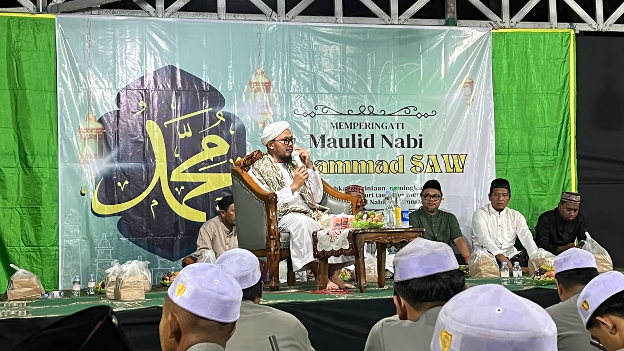 Pererat Silaturahmi, Sekcam Loa Kulu Hadiri Peringatan Maulid Nabi Muhammad SAW 1448 H di Desa Sumber Sari