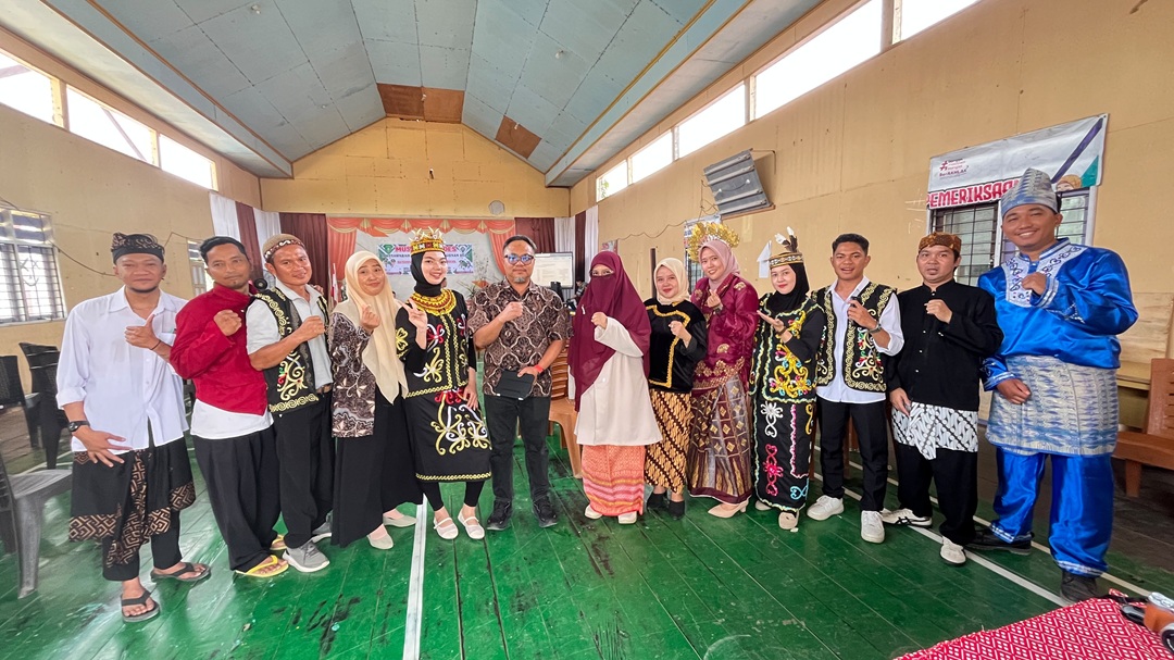 Sekcam Loa Kulu Hadiri Musrenbang Desa Jembayan Tengah Tahun 2027, Nuansa Budaya Nusantara Warnai Jalannya Kegiatan