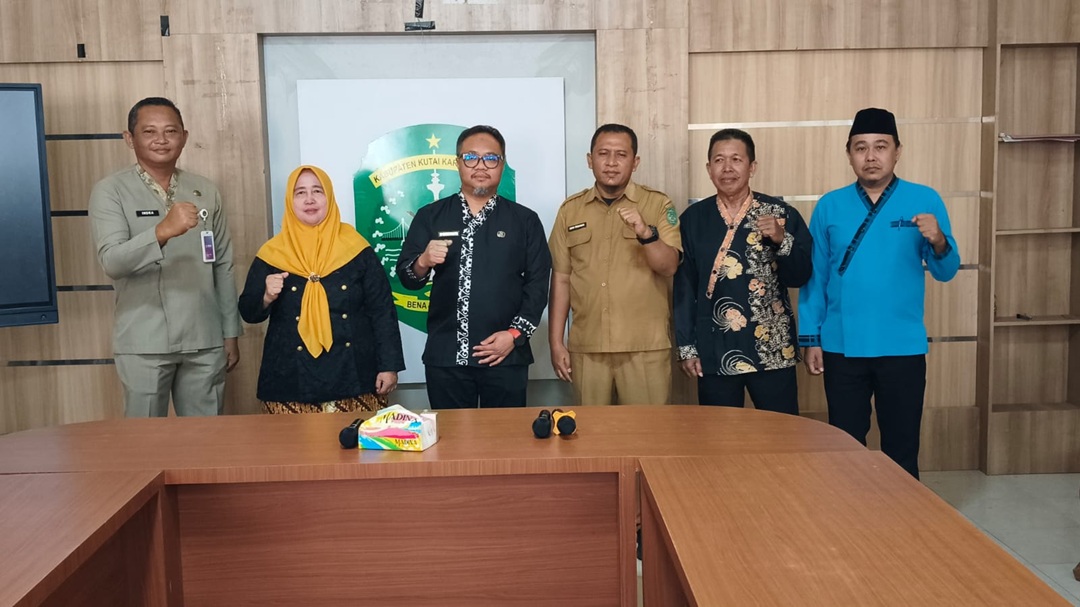 Sertijab Pejabat Struktural Kantor Camat Loa Kulu, Perkuat Kinerja dan Pelayanan kepada Masyarakat