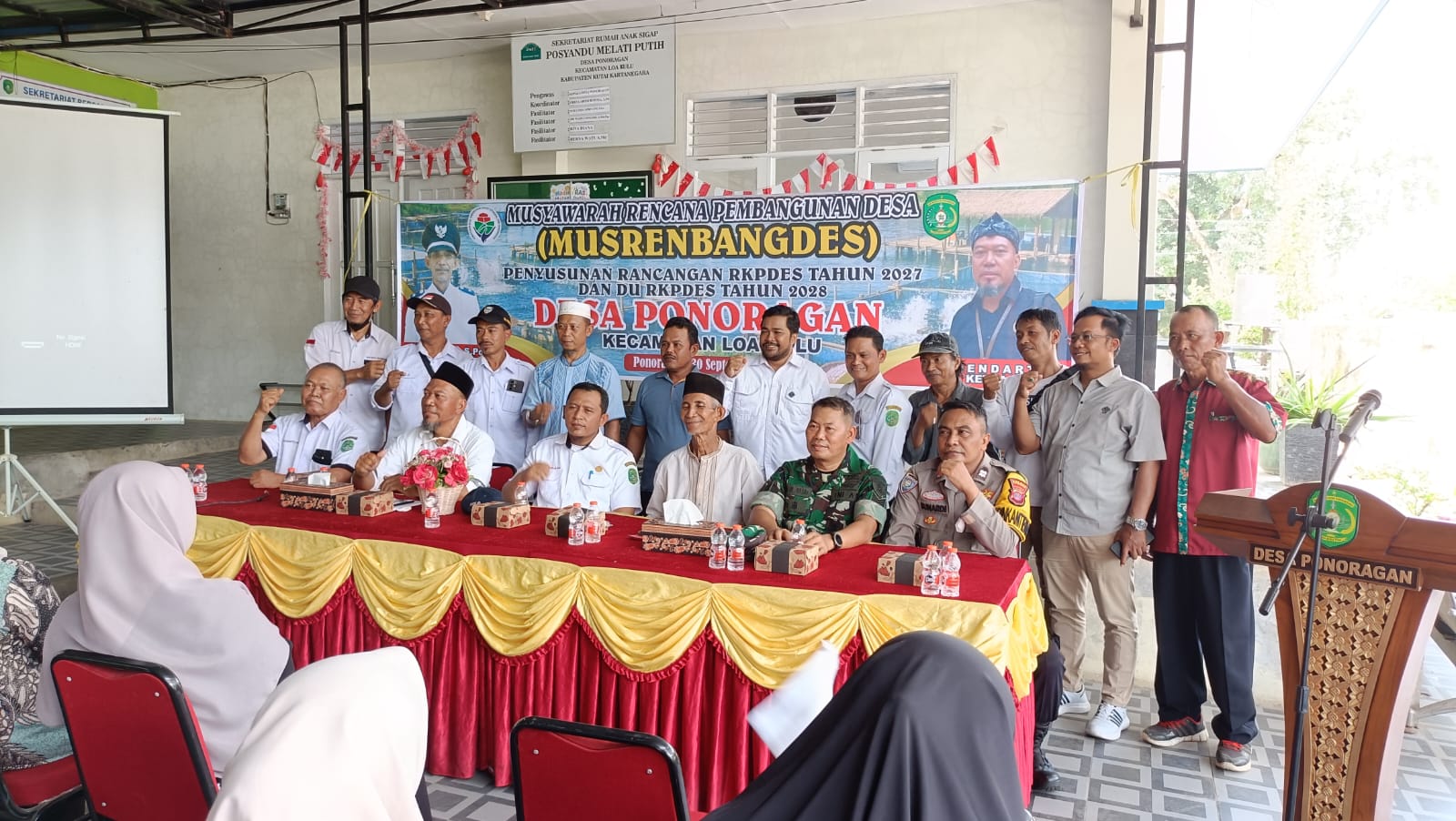Kasi Pemerintahan Kecamatan Loa Kulu Hadiri Musrenbangdes Desa Ponoragan, Wujudkan Perencanaan Pembangunan Berbasis Aspirasi Masyarakat