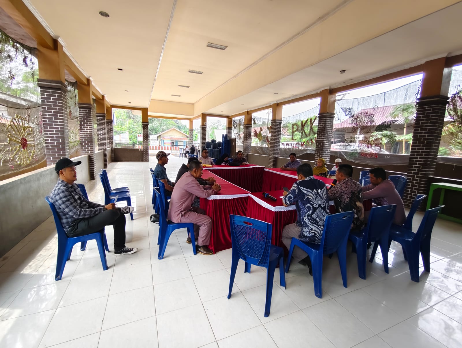 Kecamatan Loa Kulu Hadiri Mediasi Permasalahan Lahan di Desa Jongkang