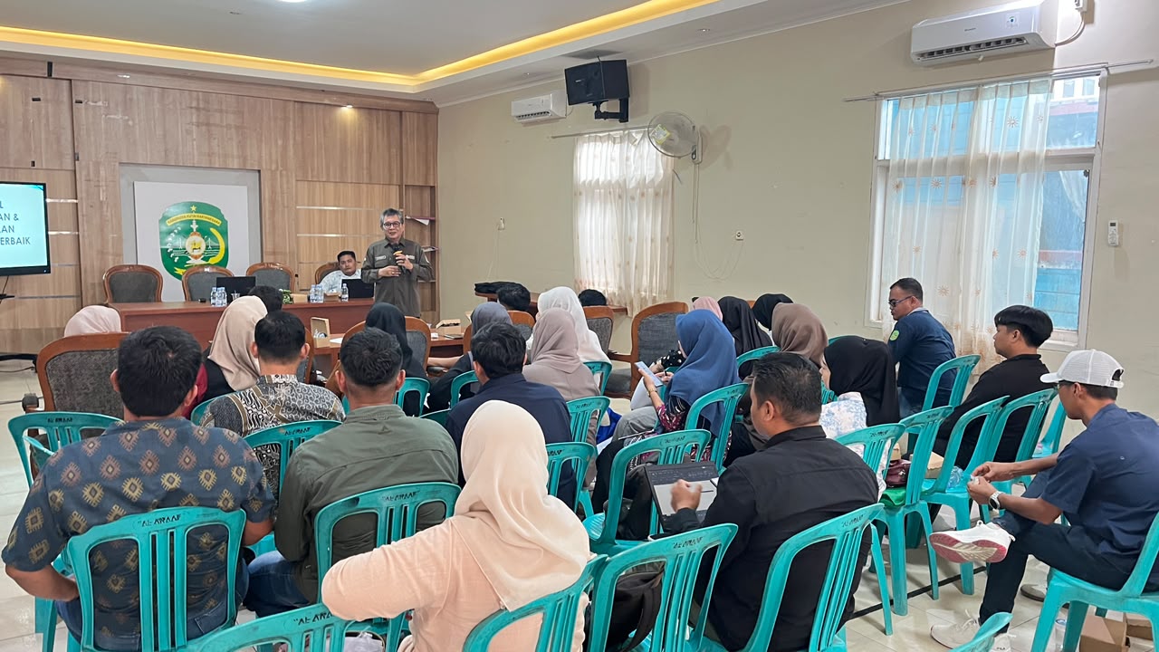 Kasi Pemerintahan Loa Kulu Hadiri Rakor, Sosialisasi, dan Bimtek Program RT Ku Terbaik
